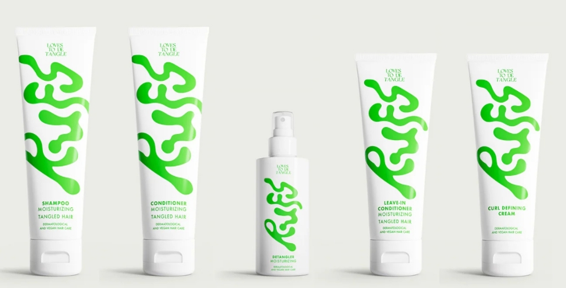 Rufs hårvårdsserie: schampo, balsam, spray, leave-in och curlkräm.